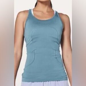 Lululemon Swiftly Tech tank top - size 4